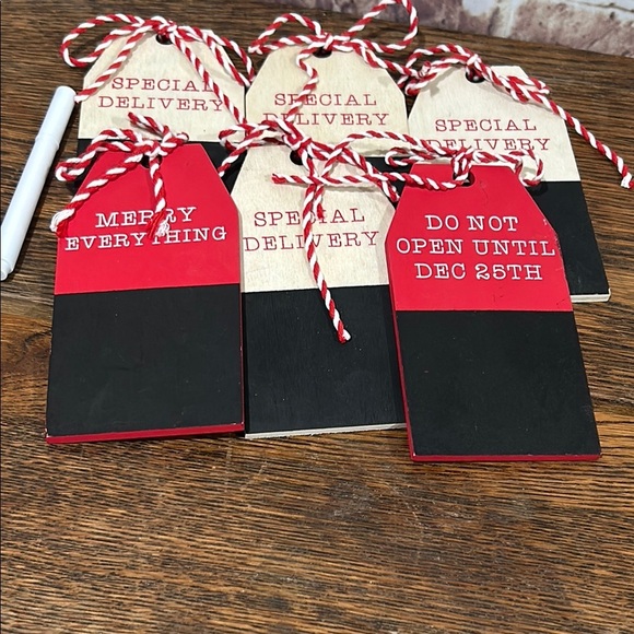Mud Pie chalkboard Holiday Gift Tags Set - wood-new - Picture 1 of 3
